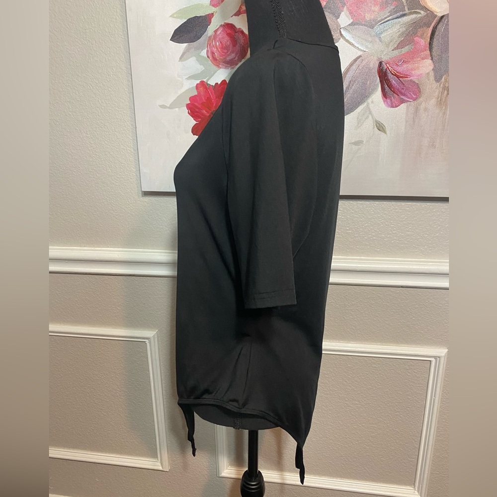 Black Fitted Bodysuit with Short Sleeves || Size 2XL (16) - Picture 7 of 13